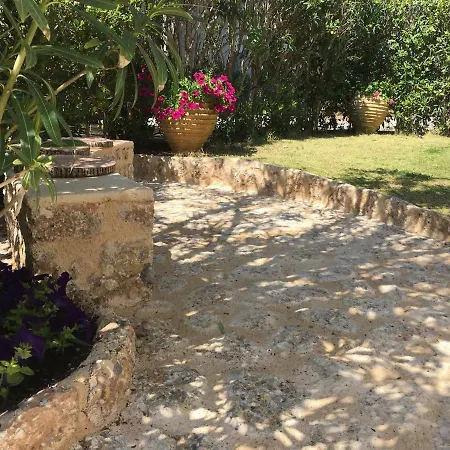 Prázdninový dům Emilion Beachfront Porto Cheli