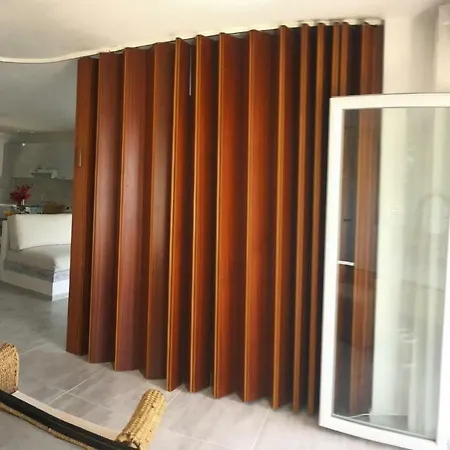 Emilion Beachfront Pórto Héli