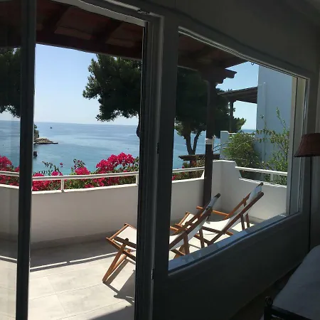 Emilion Beachfront *